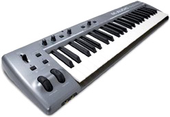MIDI-клавиатура M-Audio KeyStudio 49i