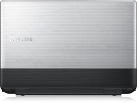 Ноутбук Samsung NP300E7Z-S01 17.3" HD+/ i3-2350M/ 4/ 500/ GT520 1G/ Multi/ WF/CAM/DOS
