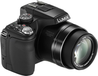 Цифровая фотокамера Panasonic Lumix DMC-FZ200 черный