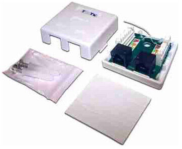 Розетка Lanmaster TWT-SM2-4512-WH настен.RJ45+RJ12 1 кат.5E UTP бел. (упак.:1шт)