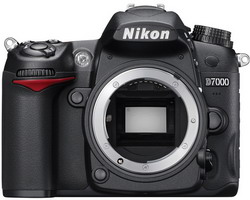 Цифровая фотокамера Nikon D7000 Body
