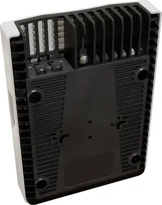 Коммутатор MikroTik CRS304-4XG-IN 1x1Гбит/с 4x10Гбит/с 1PoE управляемый