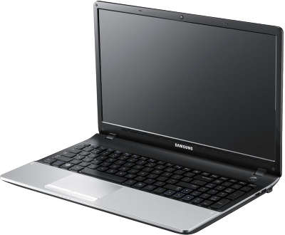 Ноутбук Samsung NP300E5C-U06 15.6" HD/i5-3210M/4/ 320/ GT620 1G/Multi/ WF/BT/CAM/ W7HB