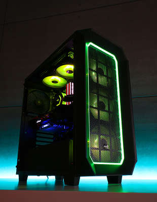 Корпус Aerocool [Project 7] P7-C0 черный , два акриловых окна , ATX, без БП, 2x USB 3.0