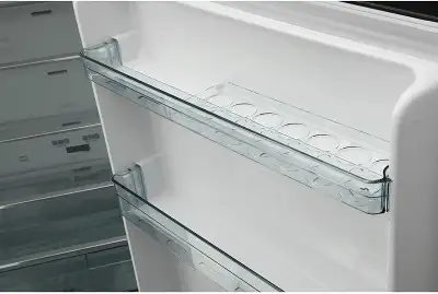 Холодильник Hitachi HRTN7489DF BBKCS 2-хкамерн. черный глянц. инвертер