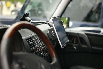 Автодержатель LUXA2 H7 Dura Mount для iPad 2/3/4 [LH0011]