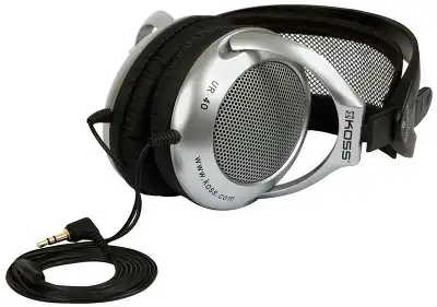 Наушники накладные Koss UR40 1.2м черный проводные оголовье (10101534)