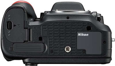 Цифровая фотокамера Nikon D7200 Body