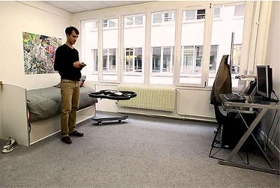 Робот-вертолет Parrot AR Drone 1.0, желтый [PF720001AL]