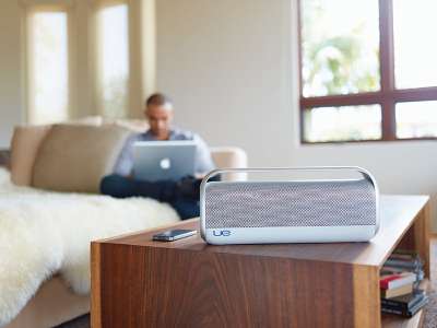 Акустическая система Logitech UE Boombox BT Speaker (984-000244)