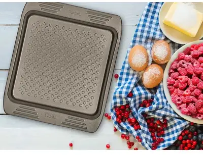 Форма для выпечки Tefal Easy Grip J1625214 квадр. 20x20см сталь углеродистая коричневый (2100098994)