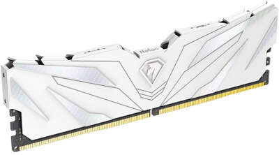 Модуль памяти DDR5 DIMM 16384Mb DDR4800 Netac Shadow II White (NTSWD5P48SP-16W)