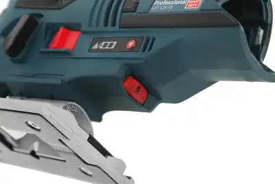 Лобзик Bosch 12V-70 +2пил. 2800ходов/мин от аккумулятора