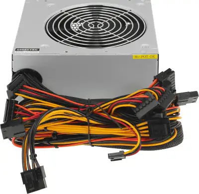 Блок питания Chieftec ATX 550W iArena GPA-550S (20+4pin) APFC 120mm fan 4xSATA