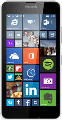 Смартфон Microsoft Lumia 640 3G Dual Sim, белый