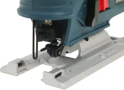 Лобзик Bosch 12V-70 +2пил. 2800ходов/мин от аккумулятора