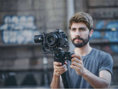 Трёхосевой электронный стабилизатор DJI Ronin-SC
