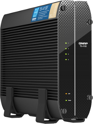 Система хранения данных QNAP SMB QC 2.0 GHzCPU/8gb/4 bay 2.5 SSD/2x2.5GbE/1xHDMI/4xUSB 3.2 Gen 2/iSCSI/1xPS/3YW TS-410E-8G-EU-QL