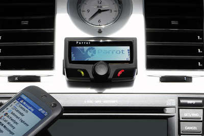 Устройство громкой связи Parrot CK3100 Black Edition