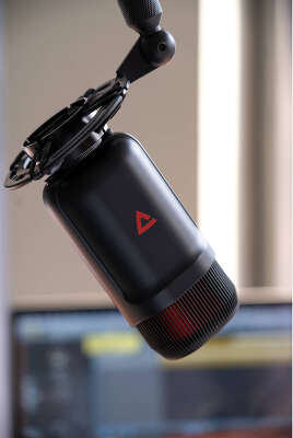Студийный микрофон Thronmax Mdrill Zone XLR with Shock Mount Bundle [M5-TM01]