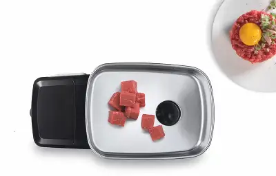Мясорубка Bosch MFW68640 2200Вт серебристый/черный