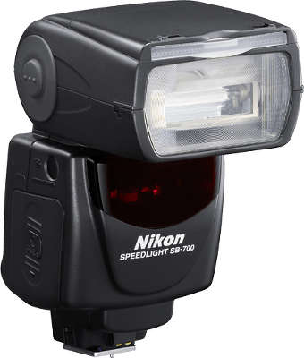 Вспышка Nikon SPEEDLIGHT SB-700