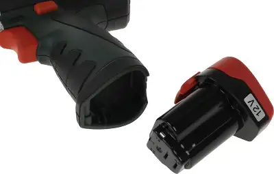 Дрель-шуруповерт Metabo Powermaxx BS Basic Set с набором оснастки аккум. патрон:быстрозажимной (кейс в комплекте) (600080880)