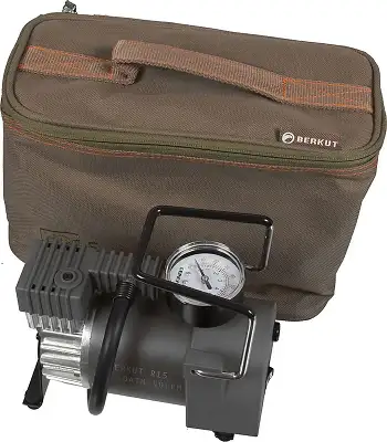 Автомобильный компрессор Berkut R15 40л/мин шланг 1.2м