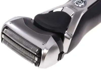 Бритва сетчатая Panasonic ES-RT77-S520 реж.эл.:3 питан.:аккум. серебристый/черный