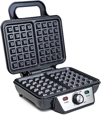 Вафельница Kitfort KT-1620 920Вт серебристый/черный