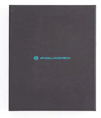 Обложка для документов Piquadro Blue Square PP5256B2/N черный натур.кожа