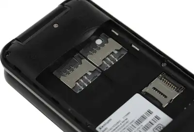 Мобильный телефон Xenium X680 темно-серый раскладной 2Sim 2.8
