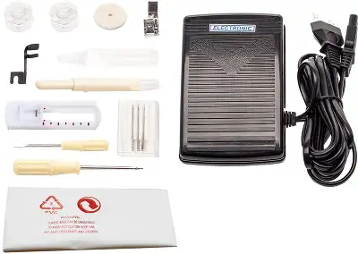 Швейная машина Comfort 24 белый