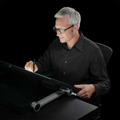 ЖК-монитор/графический планшет Wacom Cintiq 24HD [DTK-2400]
