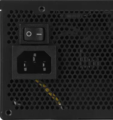 Блок питания PcCooler ATX 650W F650 80+ white (20+4pin) APFC 120mm fan 6xSATA RTL