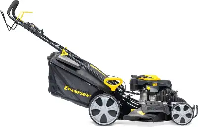 Газонокосилка роторная Champion LM5345 4400Вт