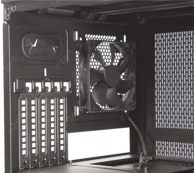 Корпус Thermaltake Core X2, Window, черный, mATX, без БП (CA-1D7-00C1WN-00)