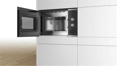 Микроволновая печь Bosch BFL520MS0 20л. 800Вт черный (встраиваемая)