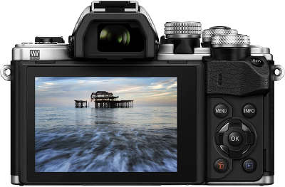 Цифровая фотокамера Olympus OM-D E-M10 Mark II Silver Kit (M.Zuiko