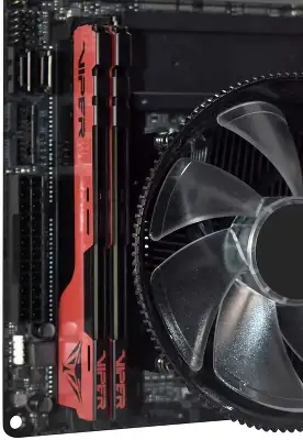 Память DDR4 16Gb 3200MHz Patriot PVE2416G320C8 Viper Elite II RTL Gaming PC4-25600 CL18 DIMM 288-pin 1.35В с радиатором Ret