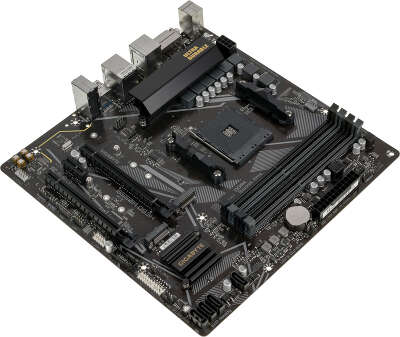Материнская плата Gigabyte B550M DS3H Soc-AM4 AMD B550 4xDDR4 mATX AC`97 8ch(7.1) GbLAN RAID+DVI+HDMI