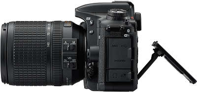 Цифровая фотокамера Nikon D7500 Body