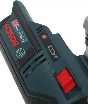 Лобзик Bosch 12V-70 +2пил. 2800ходов/мин от аккумулятора