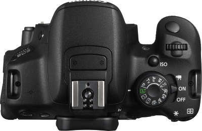 Цифровая фотокамера Canon EOS-700D Kit (EF-S18-135 мм IS STM)