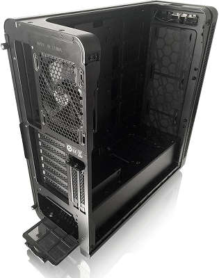 Корпус Thermaltake View 27 черный без БП ATX 5x120mm 1xUSB2.0 1xUSB3.0