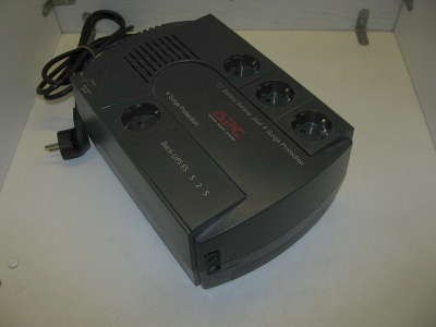 Источник питания Back UPS BE525-RS 525 VA APC (товар уценен)