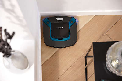 Робот-пылесос Philips SmartPro Easy FC8794/01, черный/синий