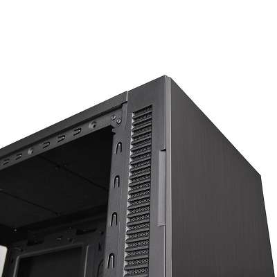 Корпус Thermaltake Suppressor F31 TG черный w/o PSU ATX 9x120mm 9x140mm 3x200mm 2xUSB2.0 2xUSB3.0