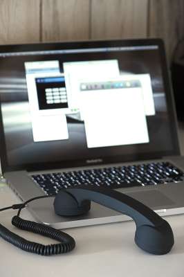 Гарнитура Native Union Retro Pop Phone, черная [MMPOP-BLK-ST]