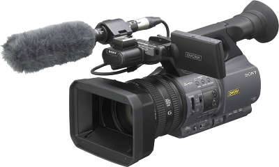 Камкордер Sony DSR-PD175P